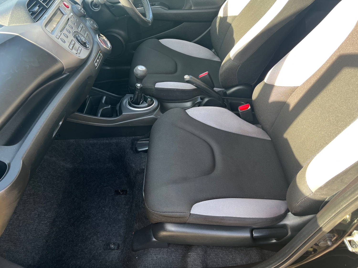 Used Honda Jazz 2013 for sale - 77319961: Photo 28