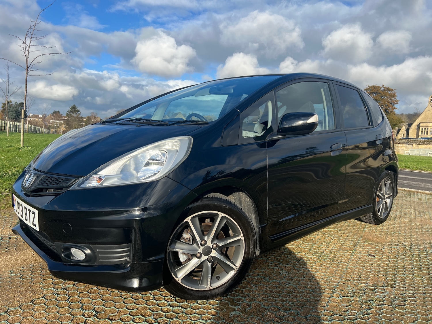 Used Honda Jazz 2013 for sale - 77319961: Photo 36