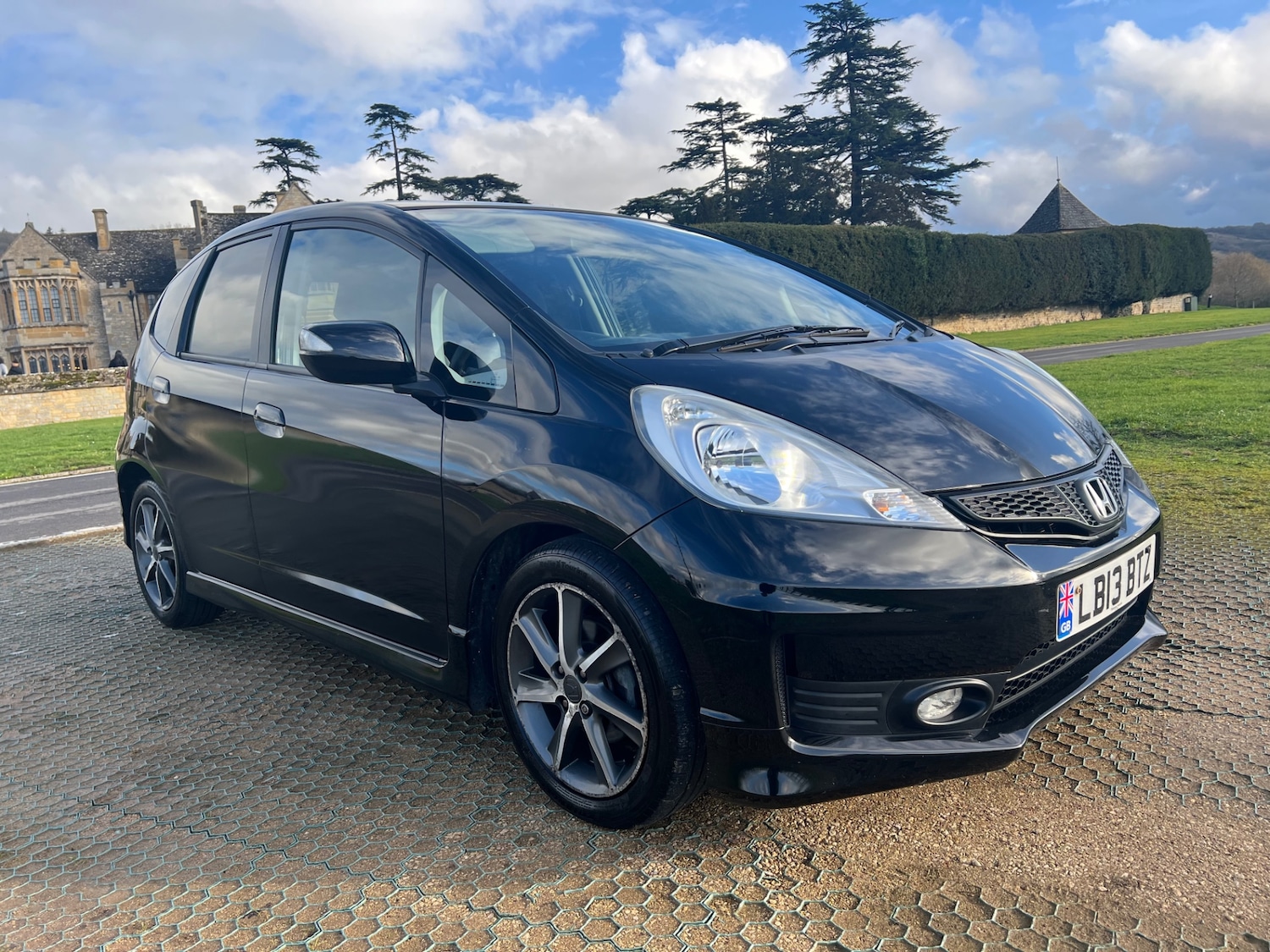 Used Honda Jazz 2013 for sale - 77319961: Photo 38