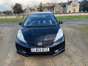 Used Honda Jazz 2013 for sale - 77319961: Photo