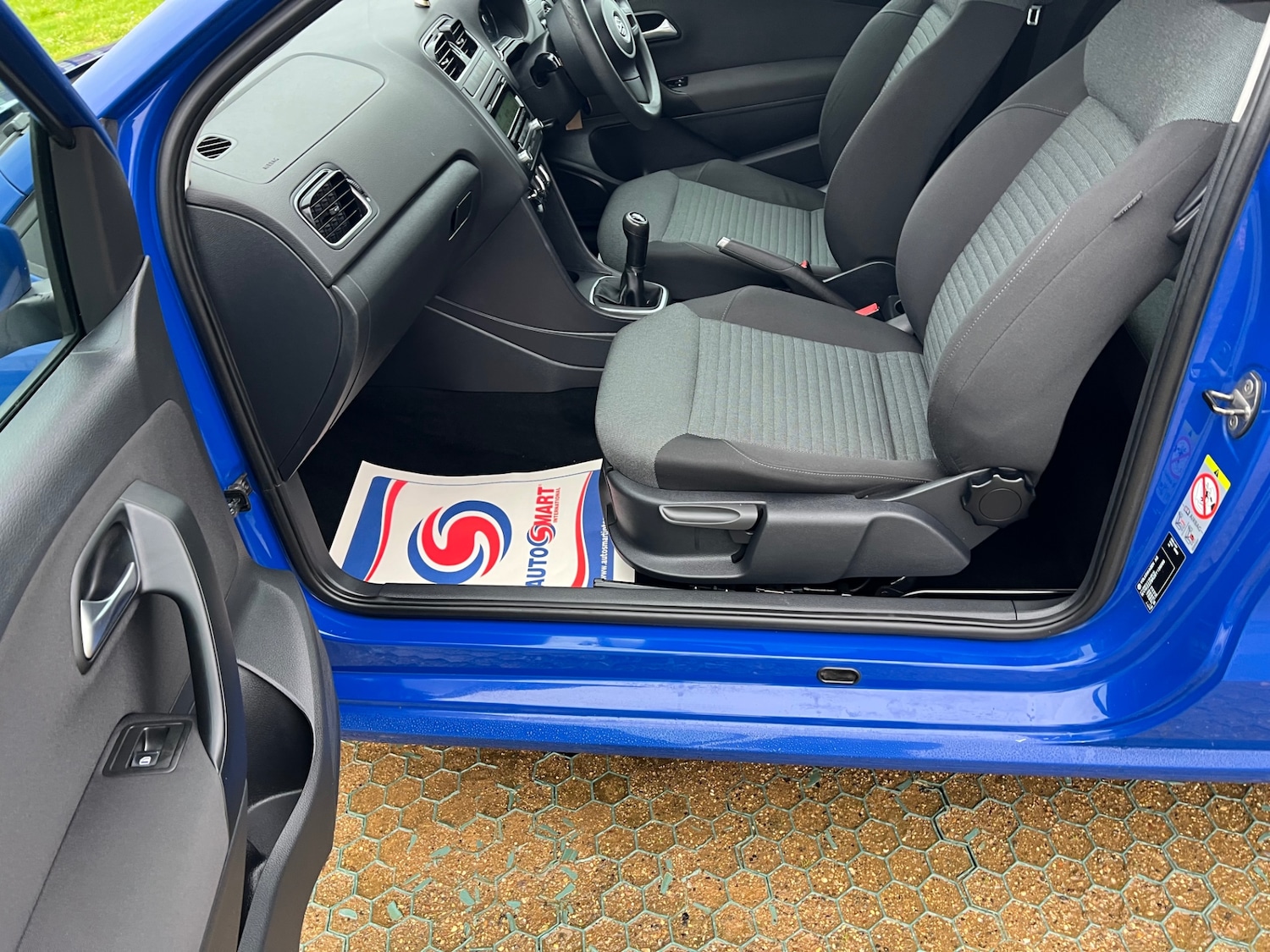 Used Volkswagen Polo 2010 for sale - 76848869: Photo 12