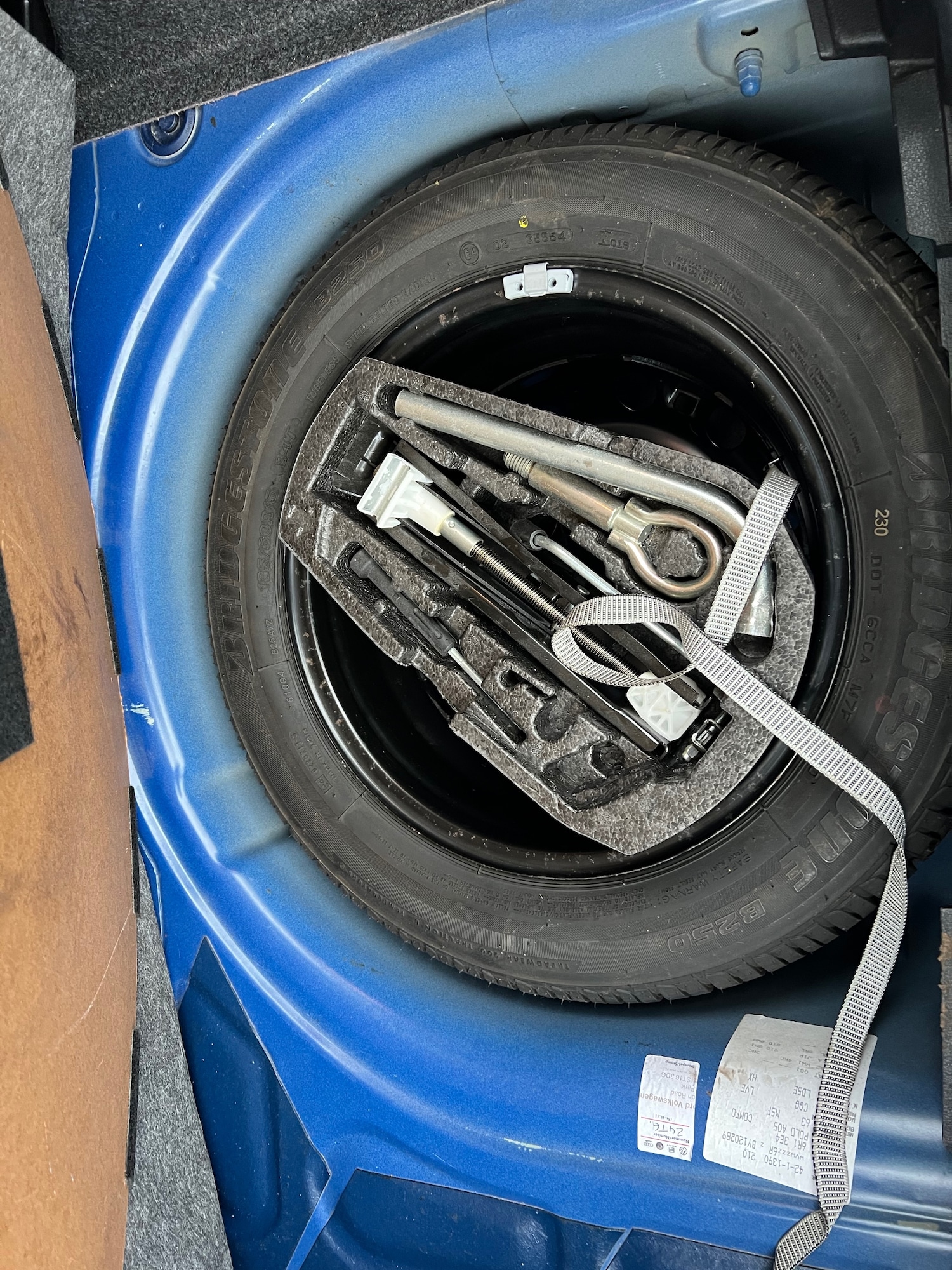 Used Volkswagen Polo 2010 for sale - 76848869: Photo 23