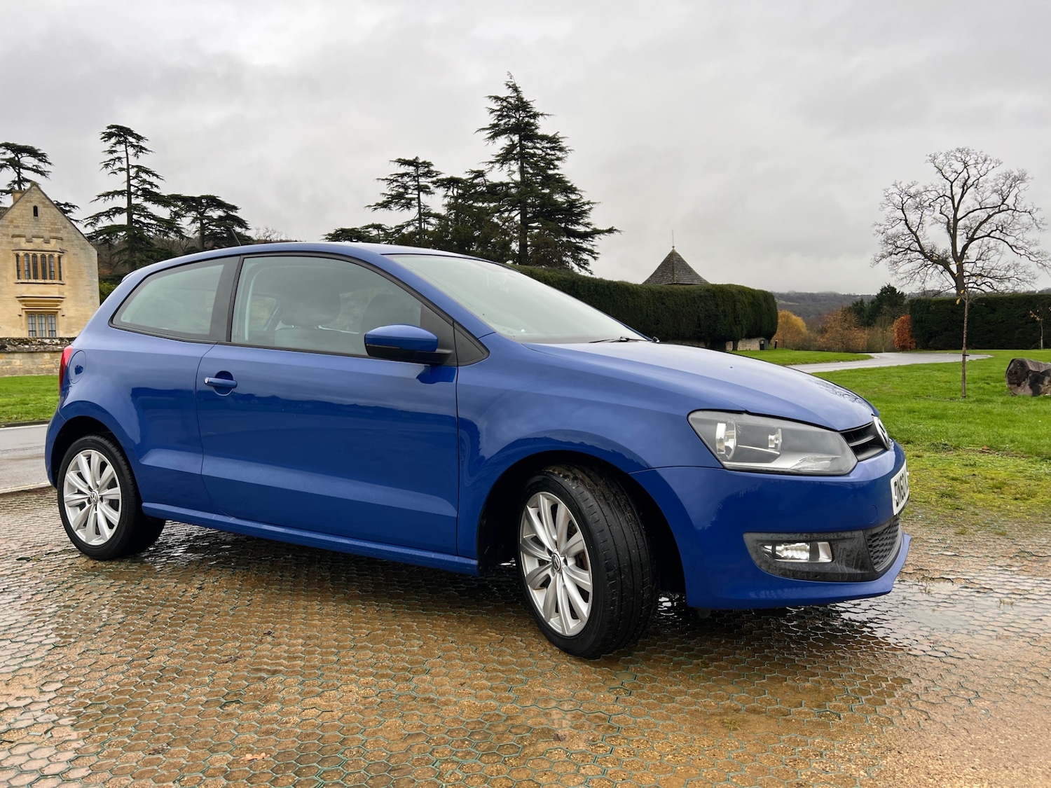 Used Volkswagen Polo 2010 for sale - 76848869: Photo 3