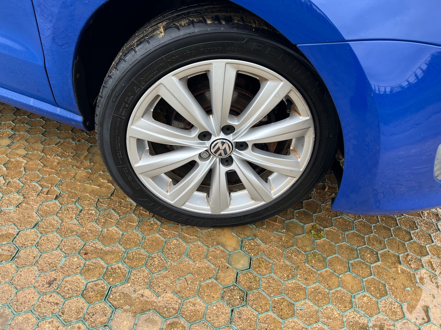 Used Volkswagen Polo 2010 for sale - 76848869: Photo 7