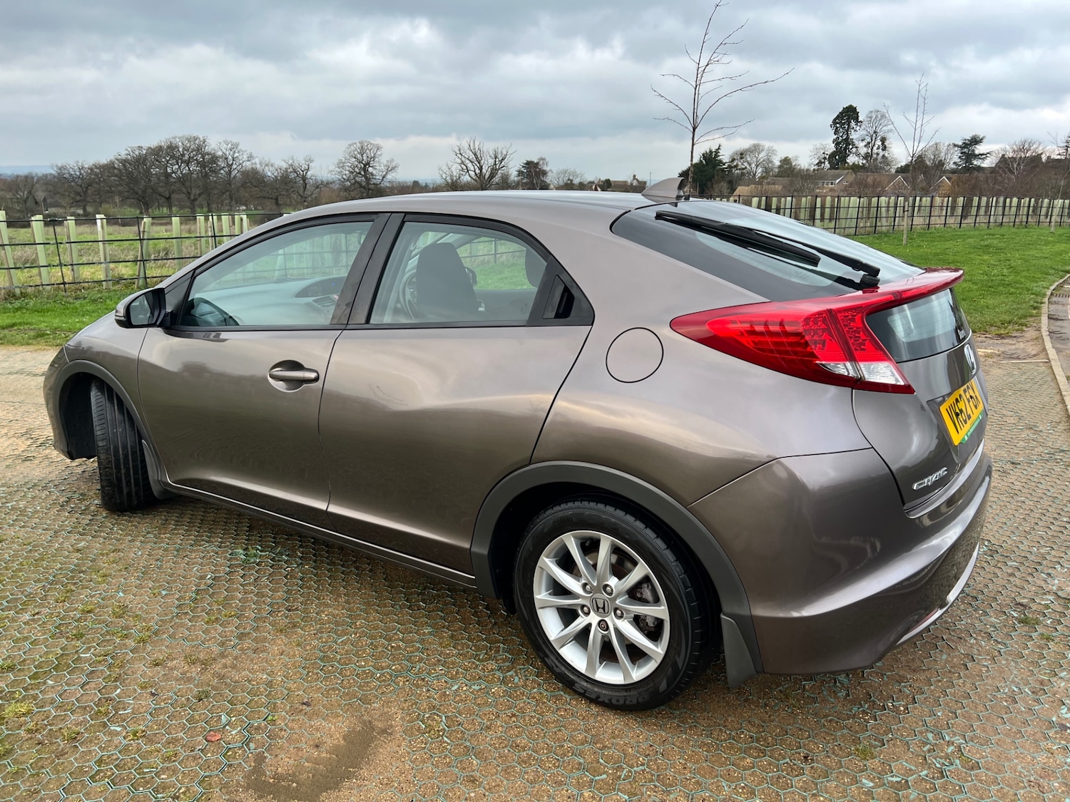 Used Honda Civic 2012 for sale - 77162405: Photo 12