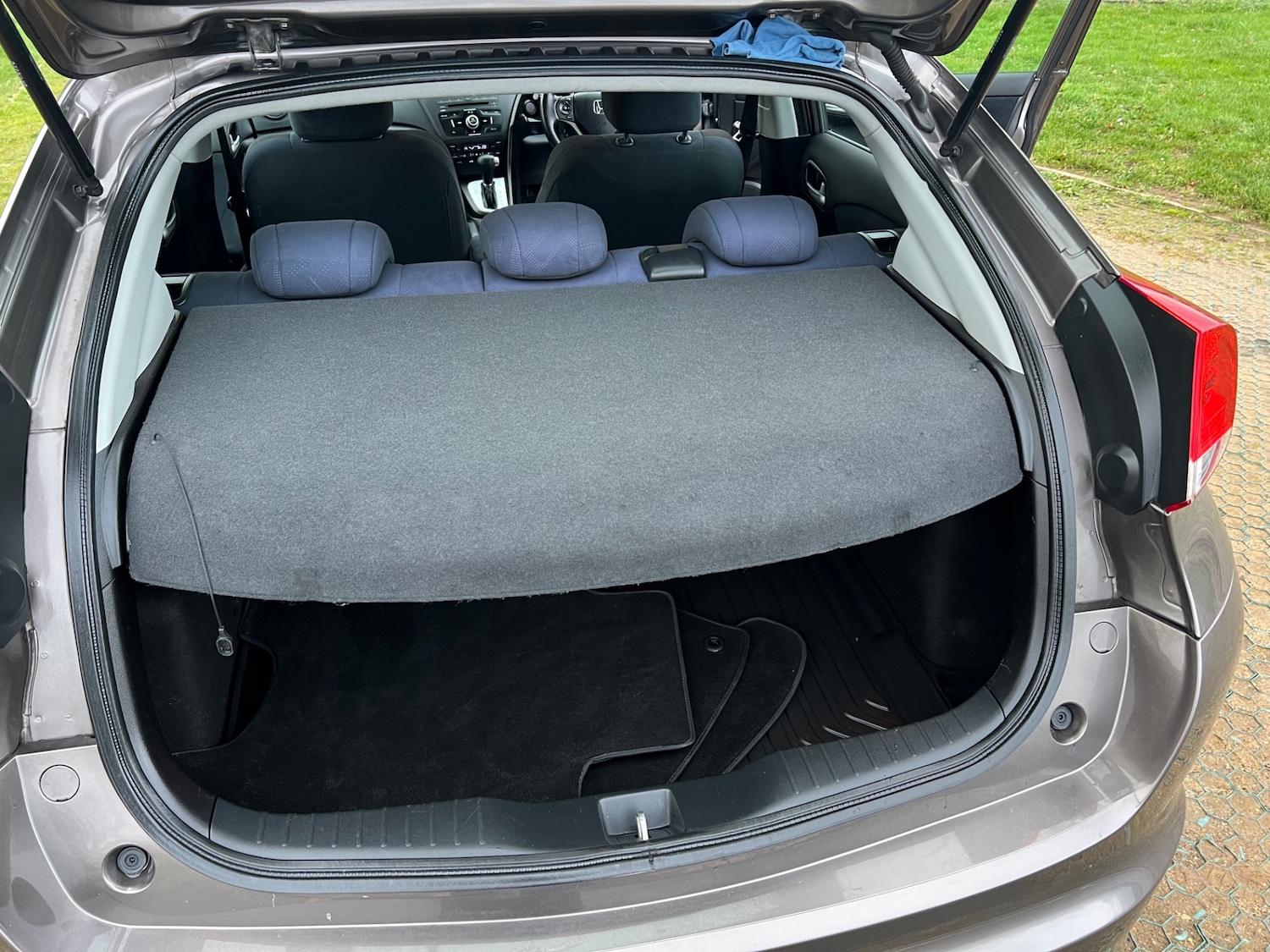 Used Honda Civic 2012 for sale - 77162405: Photo 28