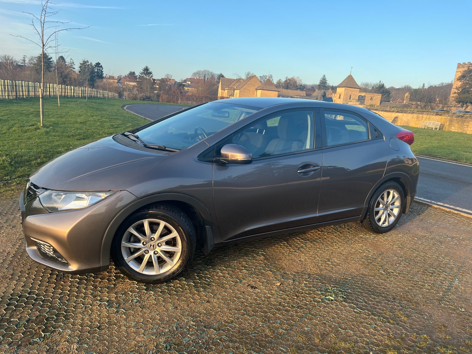 Used Honda Civic 2012 for sale - 77162405: Photo 5