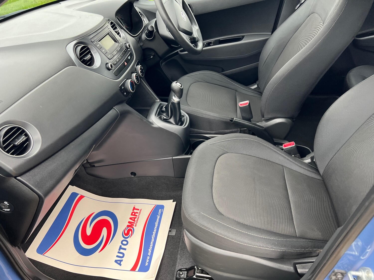 Used Hyundai i10 2017 for sale - 76305716: Photo 11