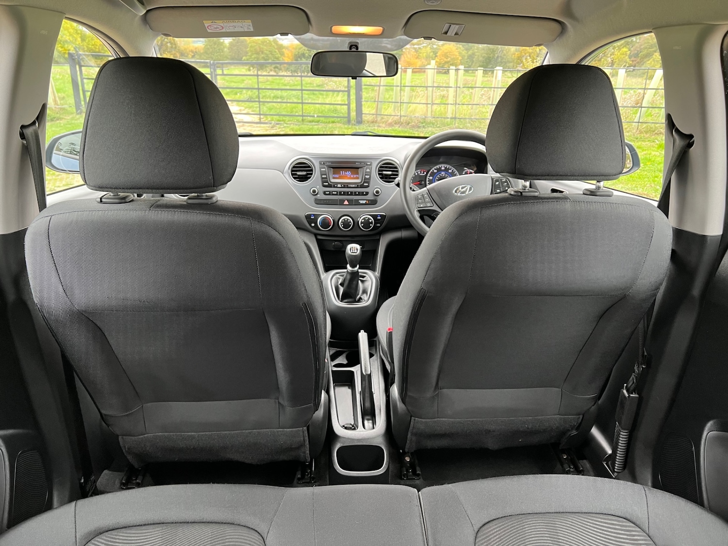 Used Hyundai i10 2017 for sale - 76305716: Photo 14
