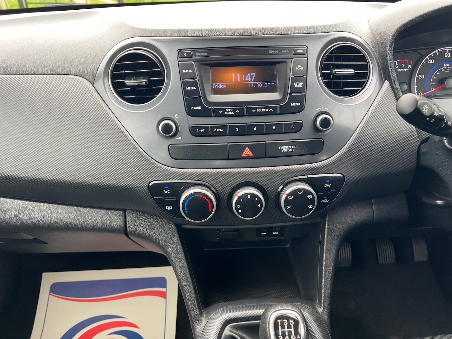 Used Hyundai i10 2017 for sale - 76305716: Photo 24