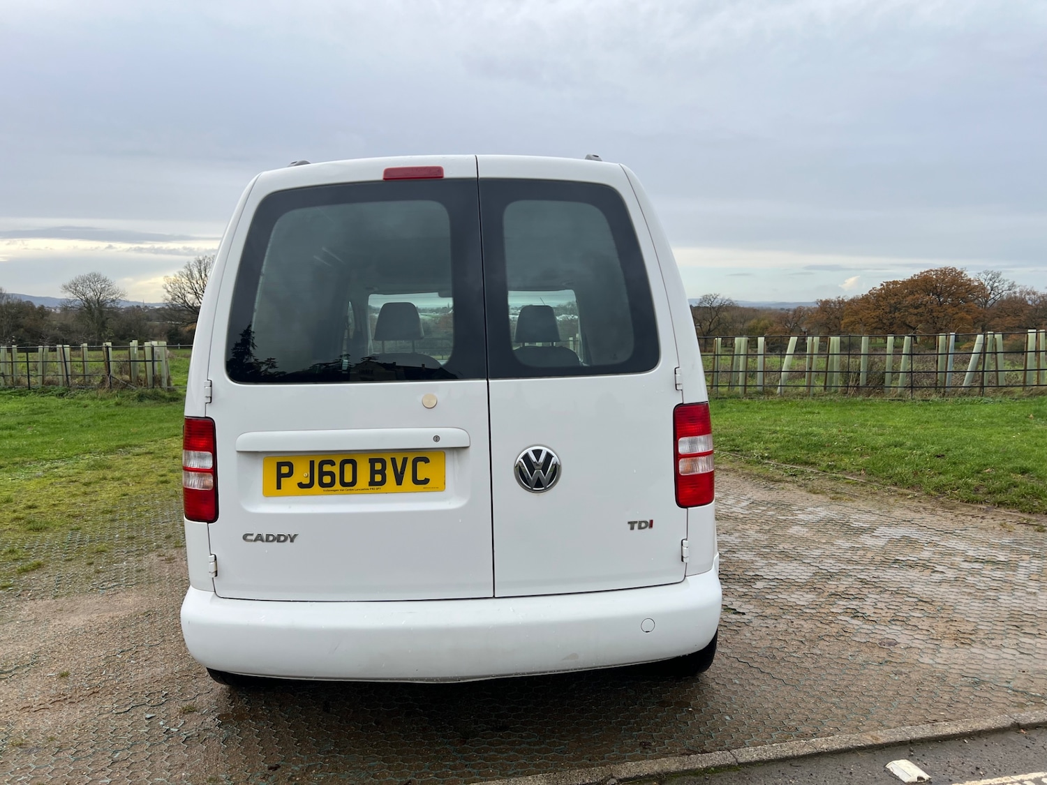 Used Volkswagen Caddy 2010 for sale - 76931674: Photo 6