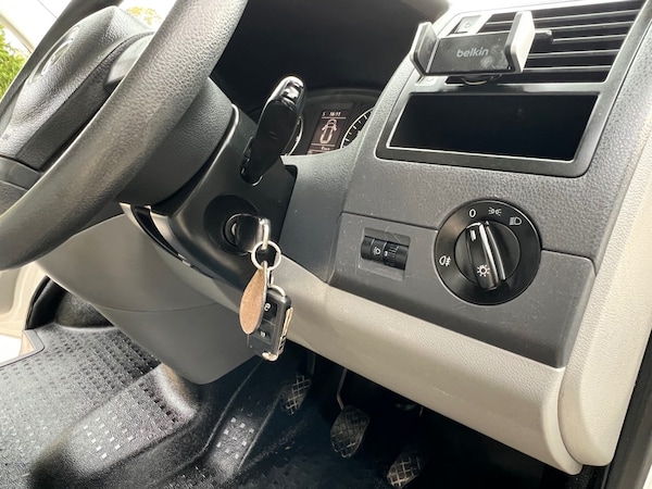 Used Volkswagen Transporter 2012 for sale - 76174330: Photo 18