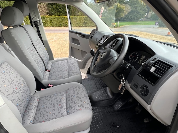 Used Volkswagen Transporter 2012 for sale - 76174330: Photo 22