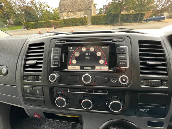 Used Volkswagen Transporter 2012 for sale - 76174330: Photo 39