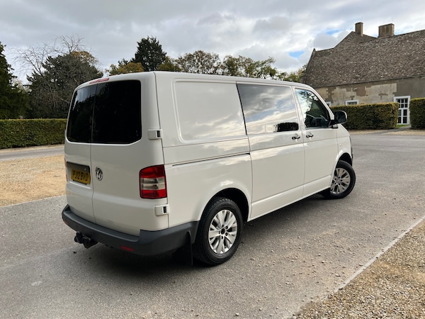 Used Volkswagen Transporter 2012 for sale - 76174330: Photo 8