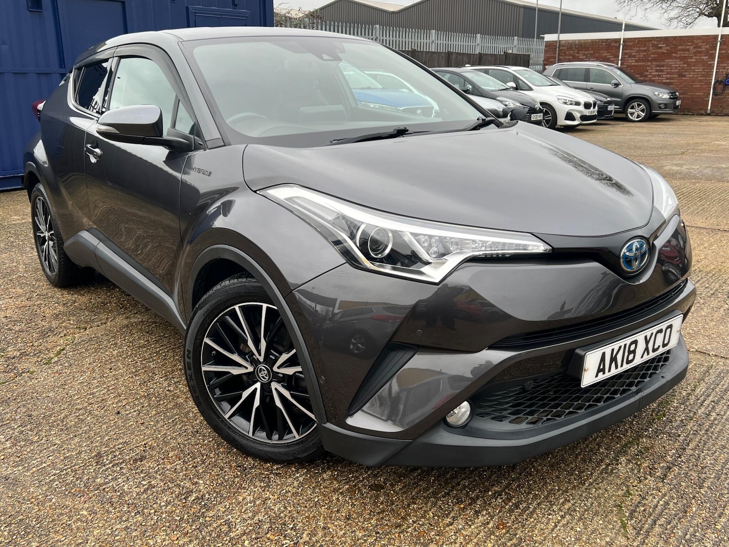 Used Toyota C-HR 2018 for sale - 76926142: Photo 1