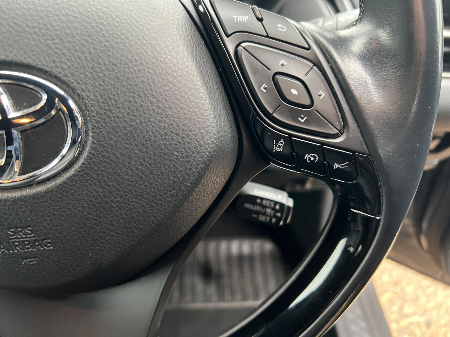 Used Toyota C-HR 2018 for sale - 76926142: Photo 17