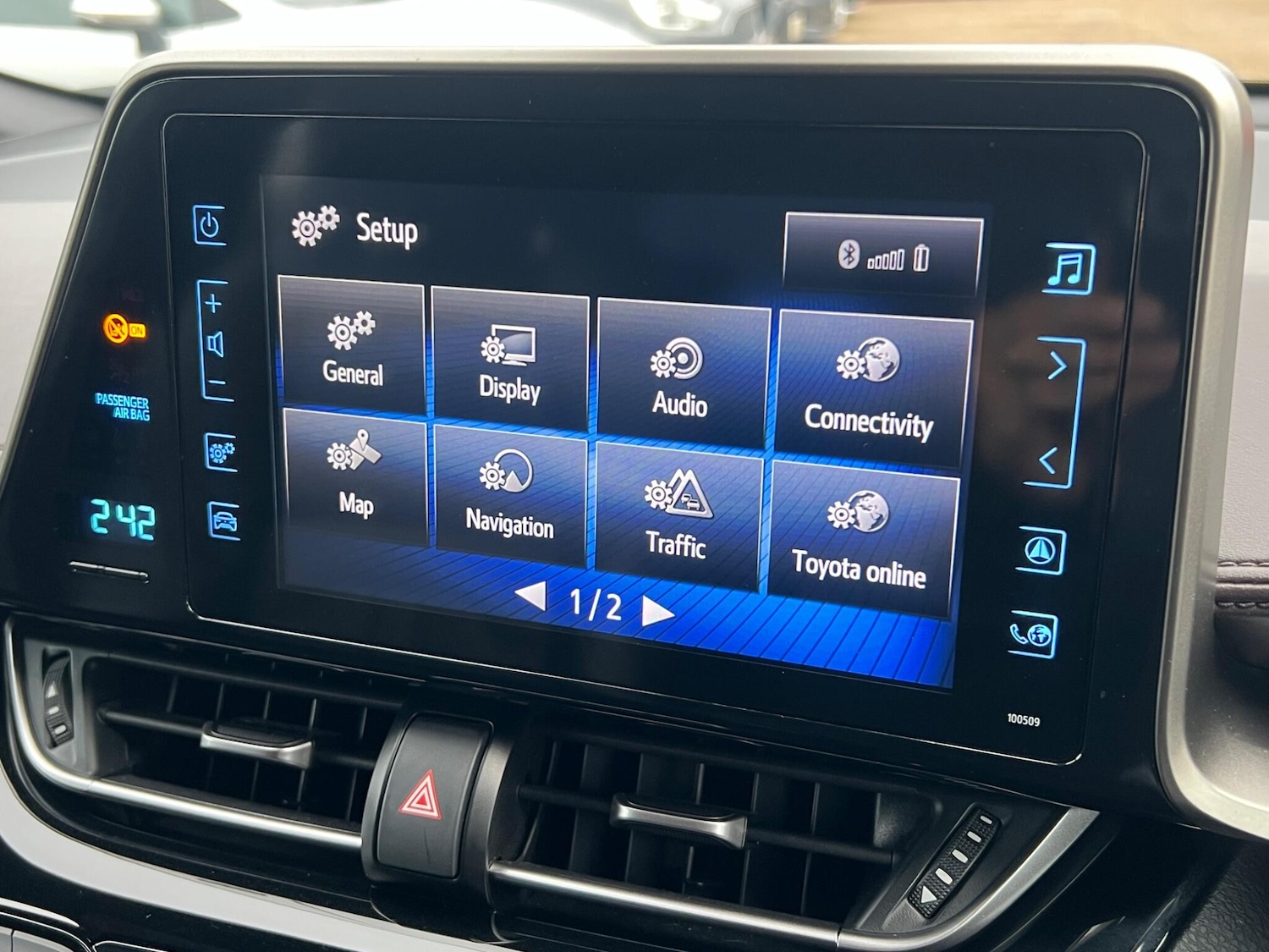 Used Toyota C-HR 2018 for sale - 76926142: Photo 23