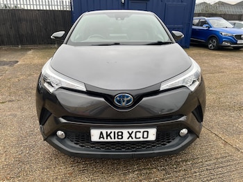 Used Toyota C-HR 2018 for sale - 76926142: Photo