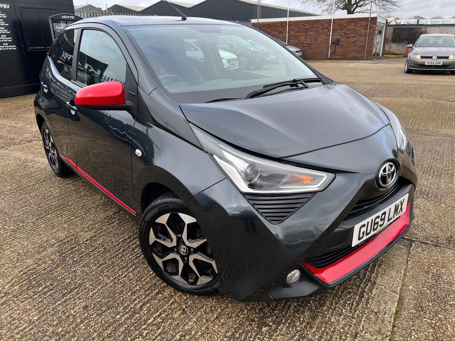 Used Toyota AYGO for sale - 77704629: Photo 1