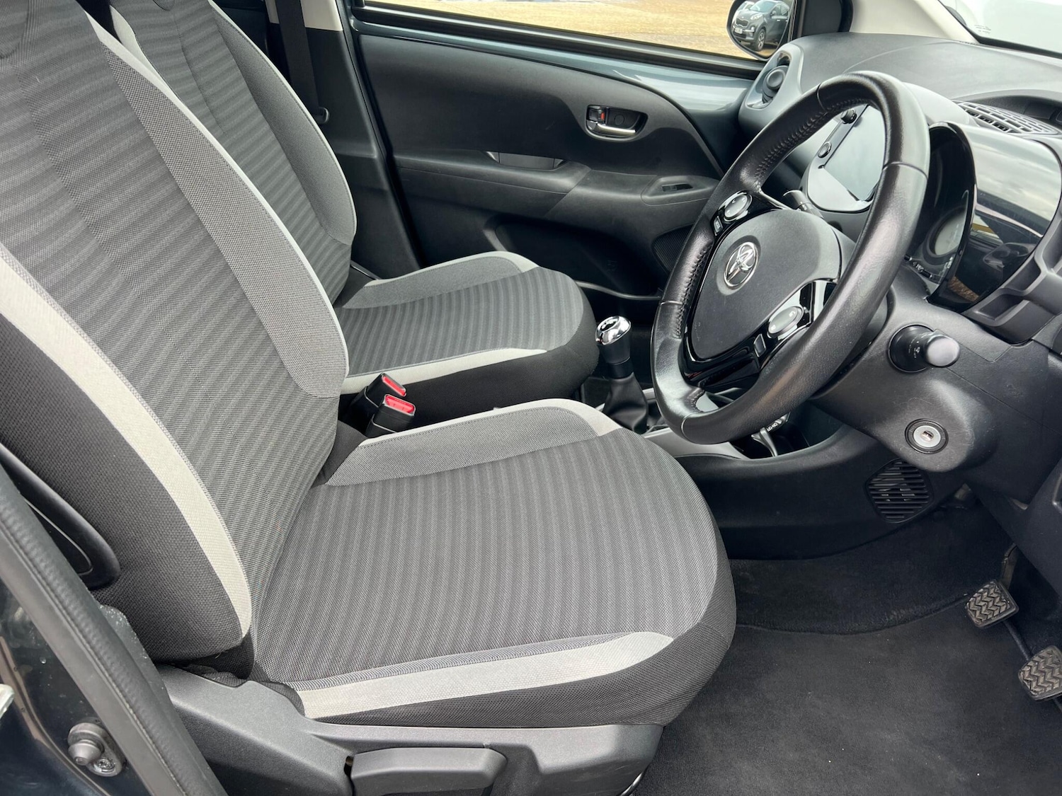 Used Toyota AYGO for sale - 77704629: Photo 13