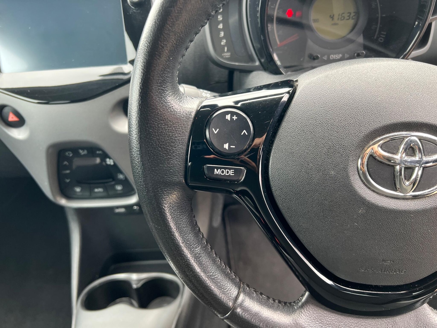 Used Toyota AYGO for sale - 77704629: Photo 16