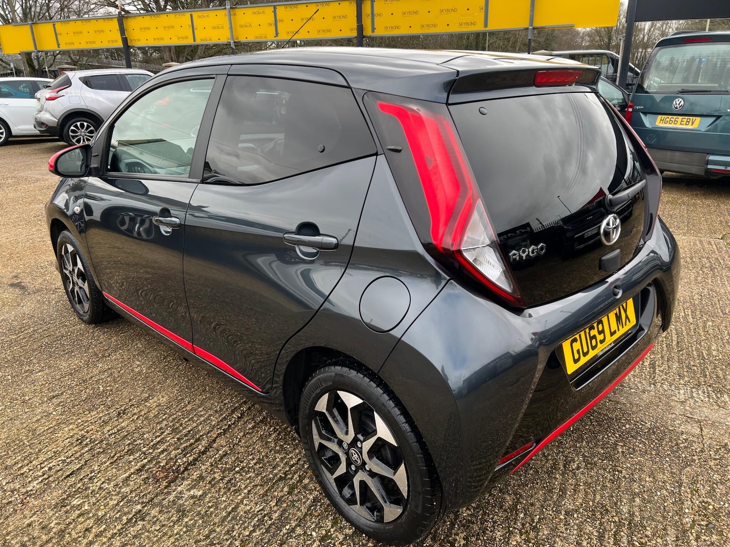 Used Toyota AYGO for sale - 77704629: Photo 5