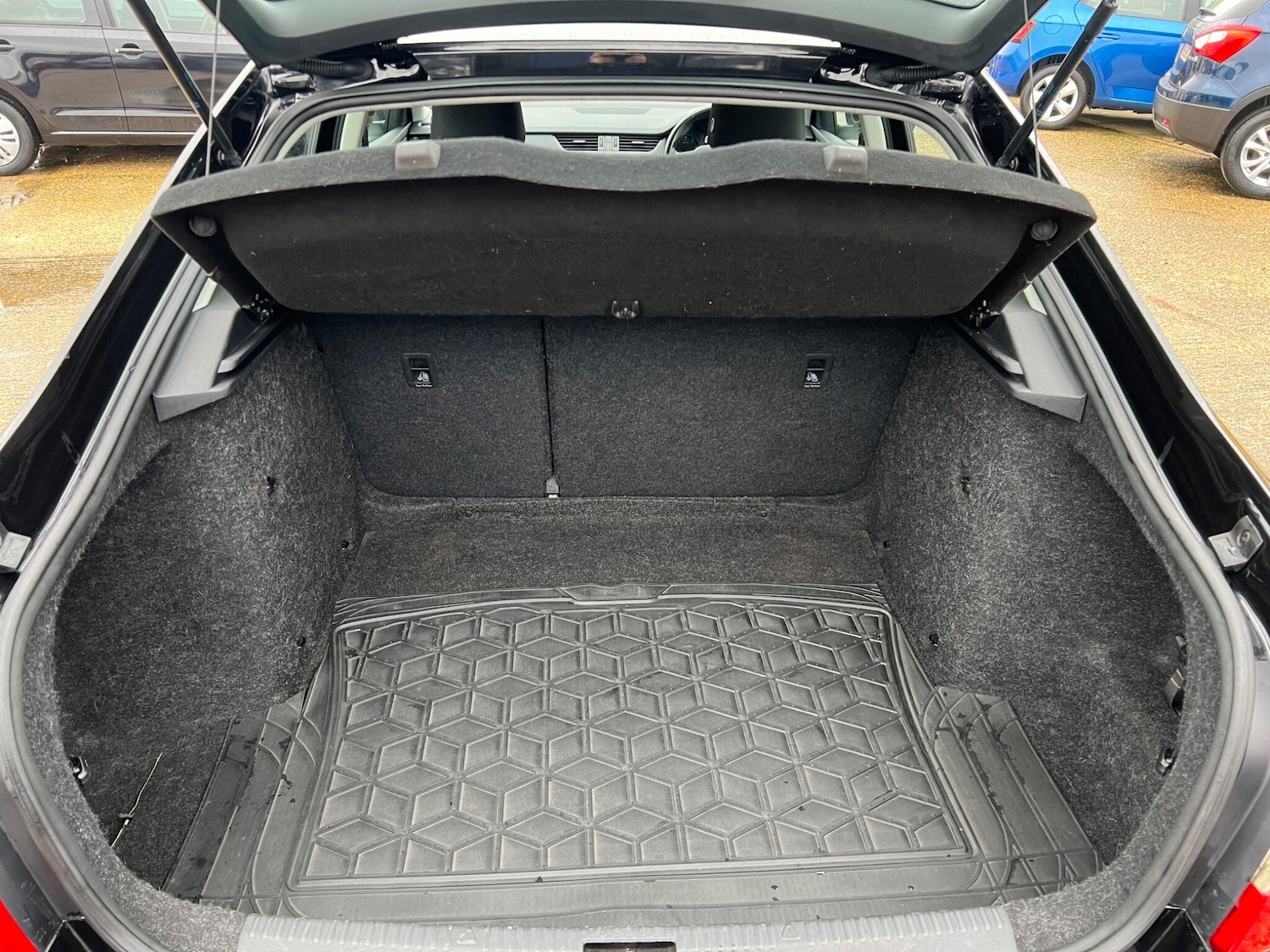 Used Skoda Octavia 2018 for sale - 77455601: Photo 11