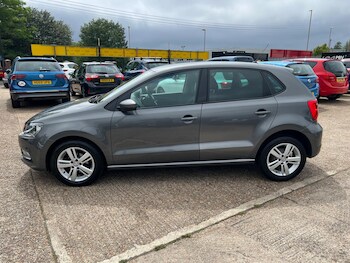 Used Volkswagen Polo 2017 for sale - 78958317: Photo