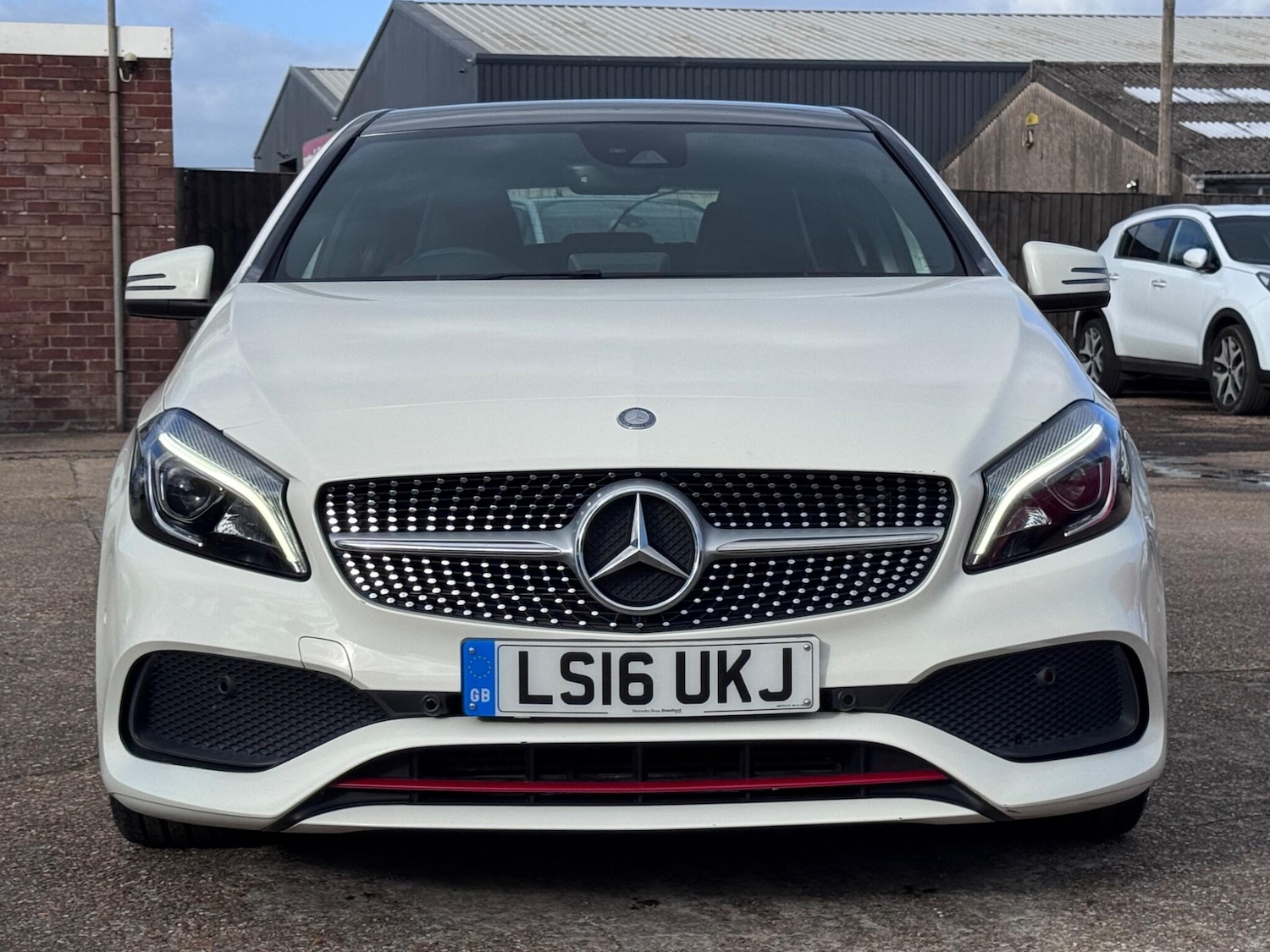Used Mercedes-Benz A-Class 2016 for sale - 78072591: Photo 2