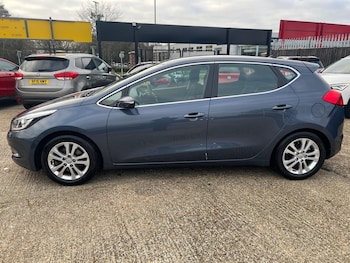 Used Kia Ceed 2015 for sale - 77278996: Photo