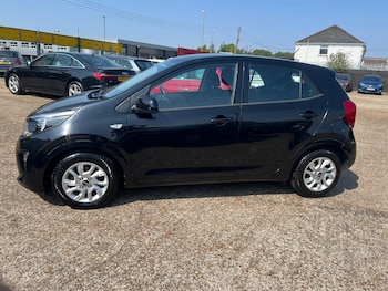 Used Kia Picanto 2017 for sale - 79337425: Photo
