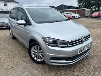 2018 (68) - 2.0 TDI SE Family DSG Euro 6 (s/s) 5dr
