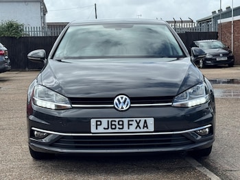 Used Volkswagen Golf 2019 for sale - 78636045: Photo