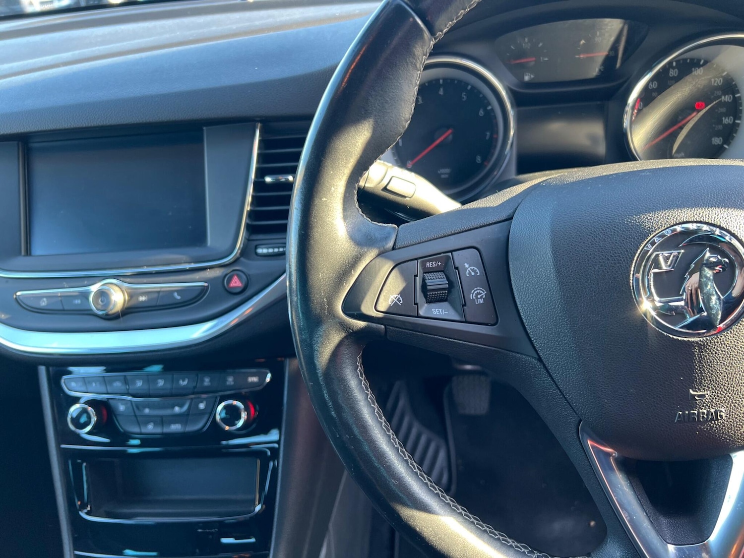 Used Vauxhall Astra 2019 for sale - 76801377: Photo 15