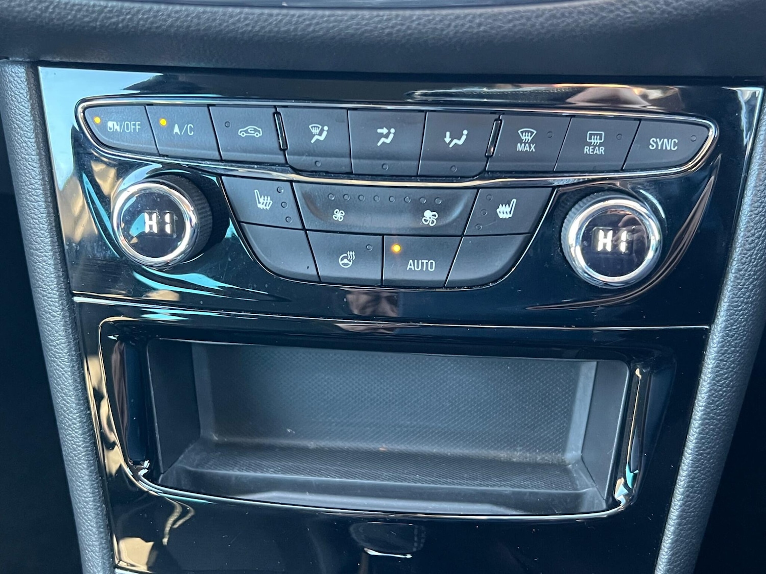 Used Vauxhall Astra 2019 for sale - 76801377: Photo 25