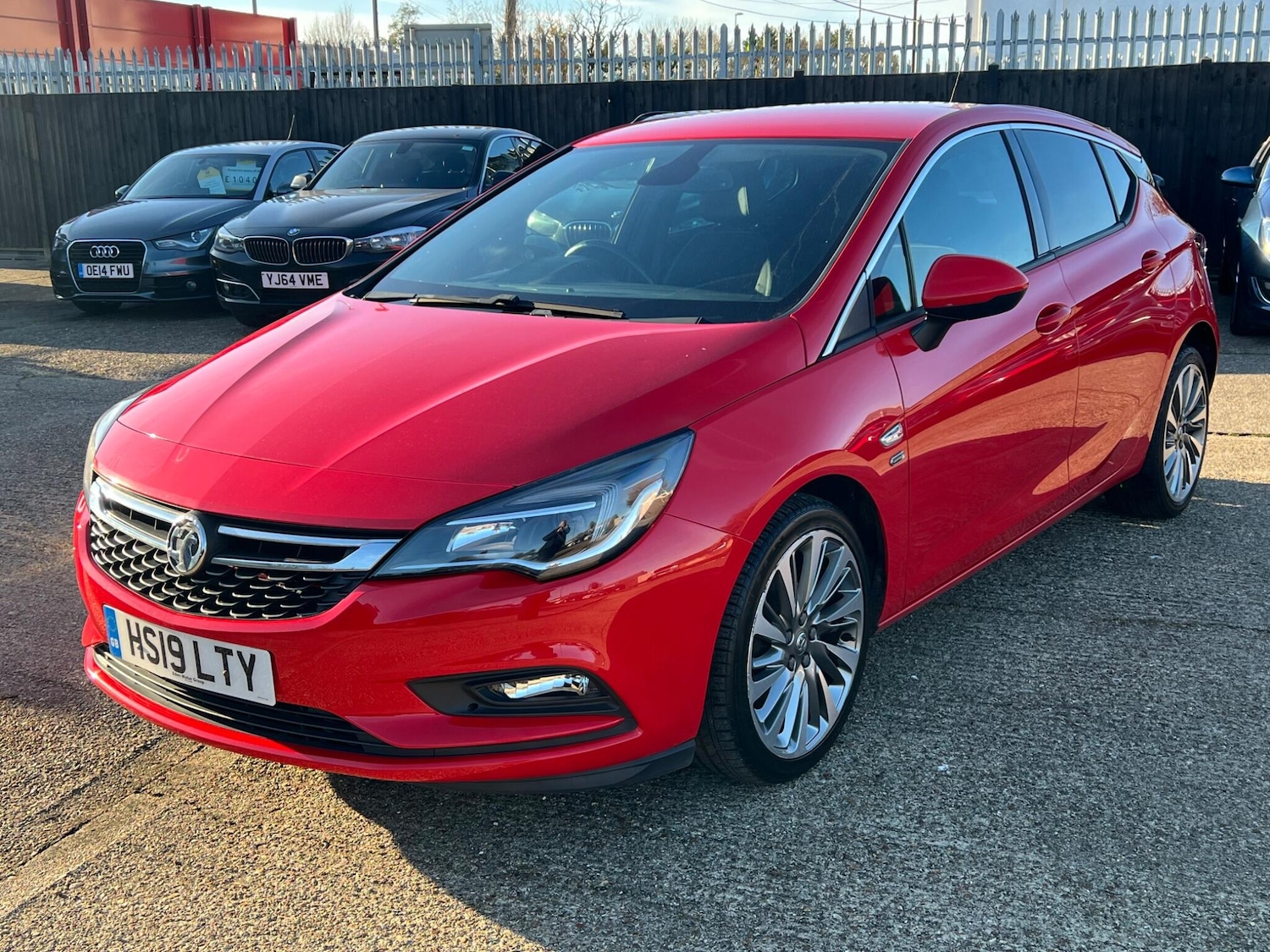 Used Vauxhall Astra 2019 for sale - 76801377: Photo 3