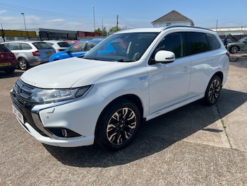 Used Mitsubishi Outlander 2017 for sale - 78549252: Photo