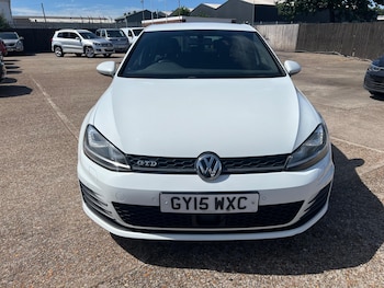 Used Volkswagen Golf 2015 for sale - 79158178: Photo