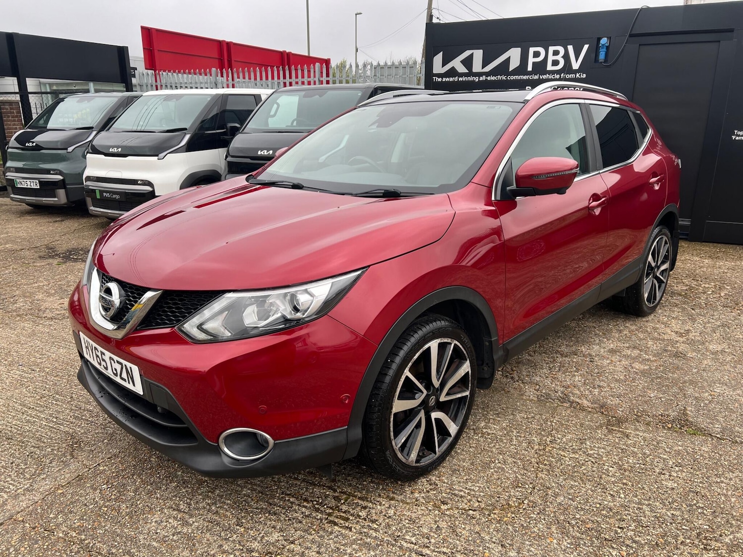 Used Nissan Qashqai 2015 for sale - 78170987: Photo 3