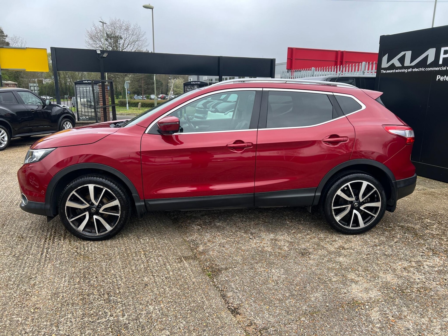 Used Nissan Qashqai 2015 for sale - 78170987: Photo 4