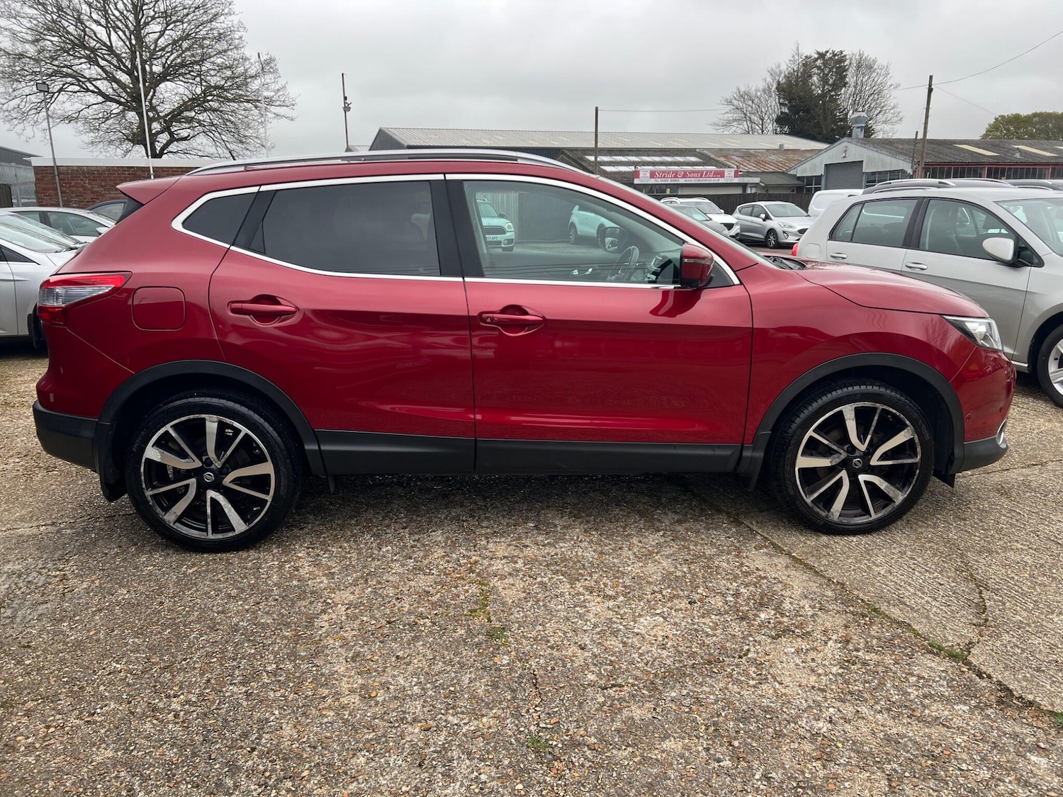 Used Nissan Qashqai 2015 for sale - 78170987: Photo 8