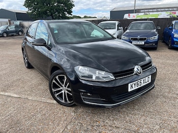 Used Volkswagen Golf 2015 for sale - 79093437: Photo