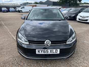 Used Volkswagen Golf 2015 for sale - 79093437: Photo