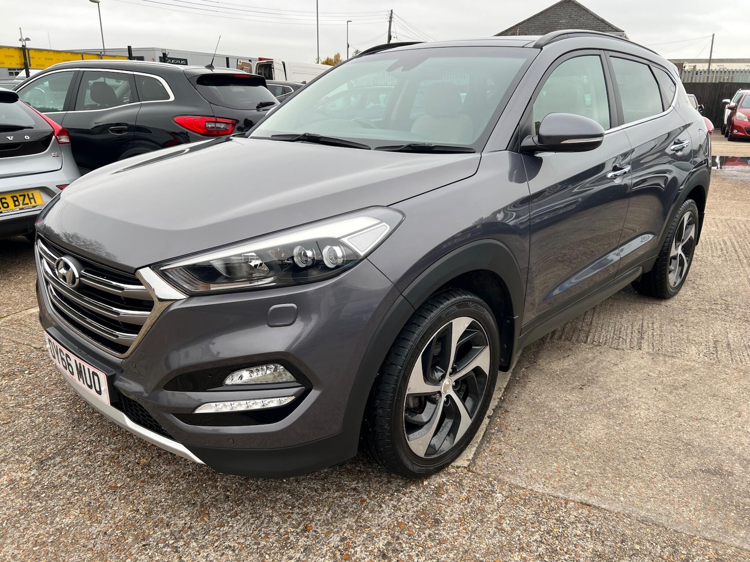Used Hyundai TUCSON 2016 for sale - 76214977: Photo 3