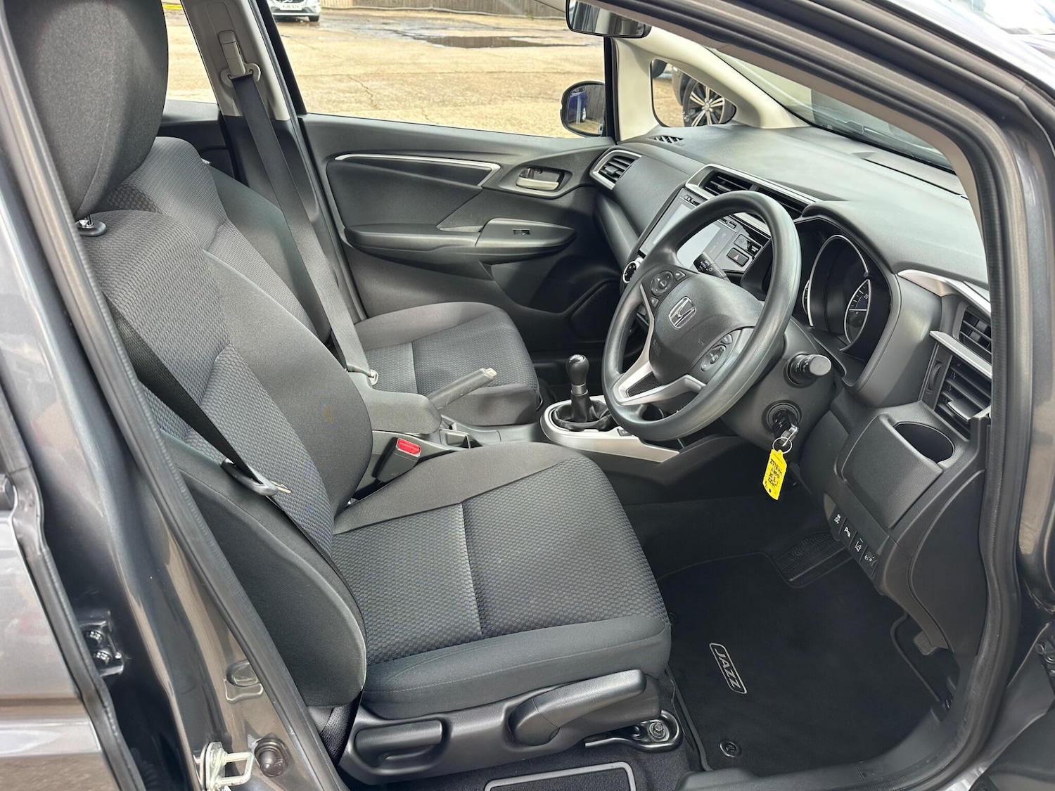Used Honda Jazz 2018 for sale - 76360099: Photo 10