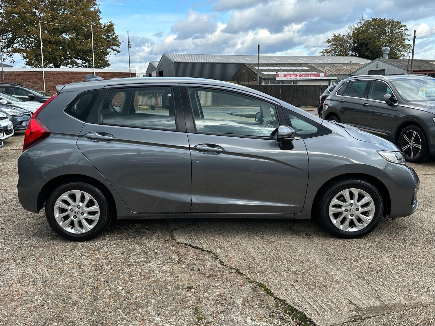 Used Honda Jazz 2018 for sale - 76360099: Photo 8