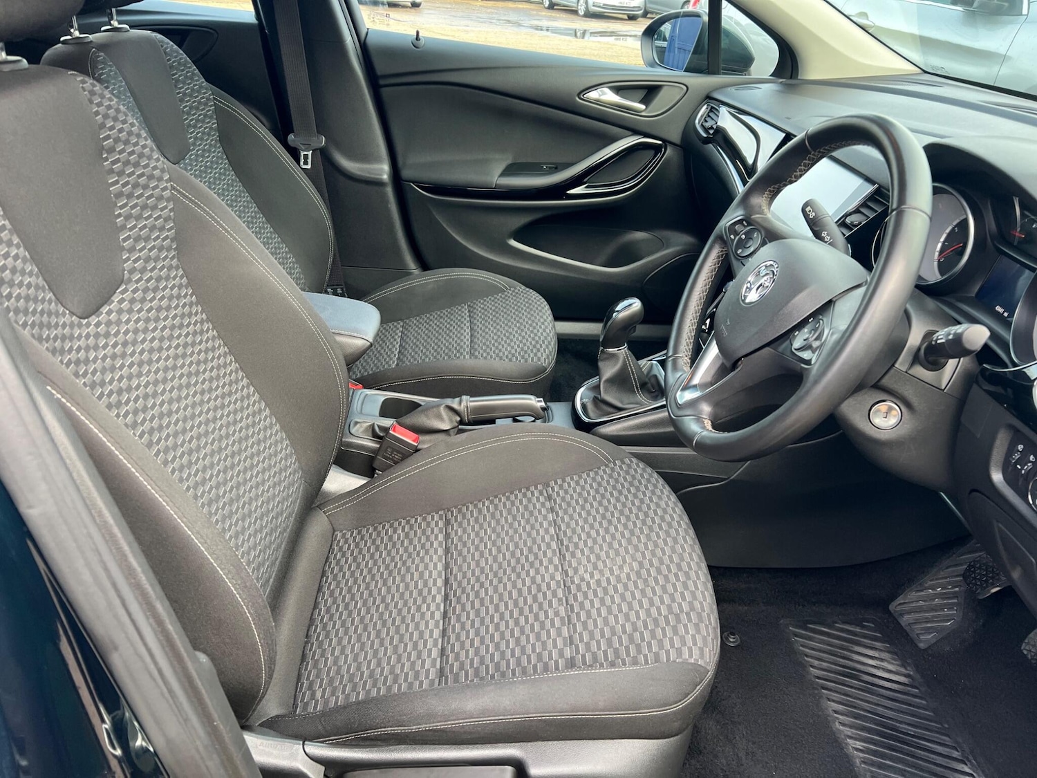 Used Vauxhall Astra 2018 for sale - 77439825: Photo 13