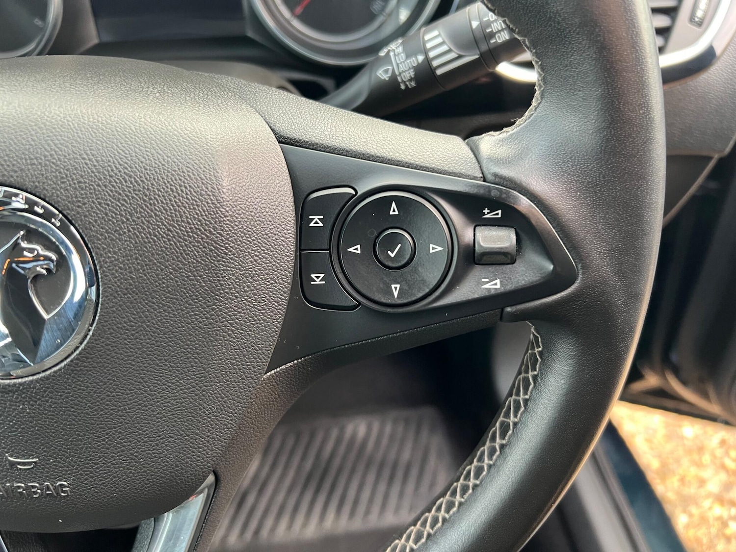 Used Vauxhall Astra 2018 for sale - 77439825: Photo 17