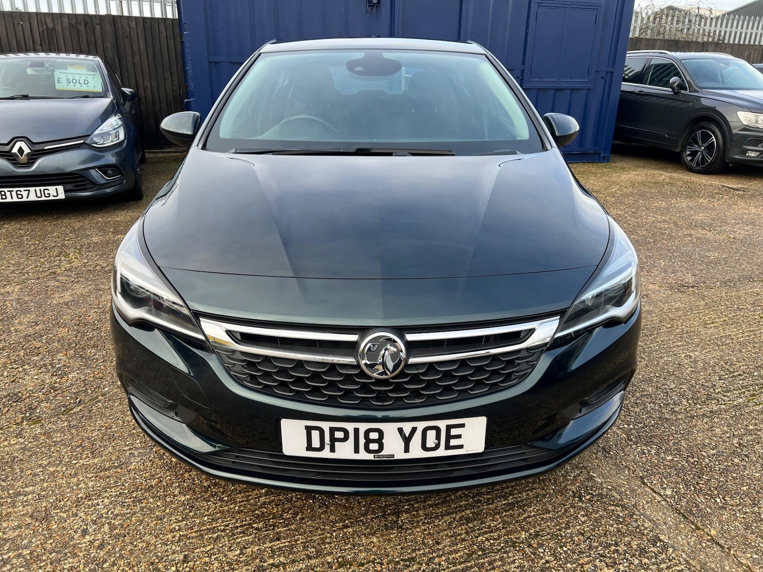 Used Vauxhall Astra 2018 for sale - 77439825: Photo 2